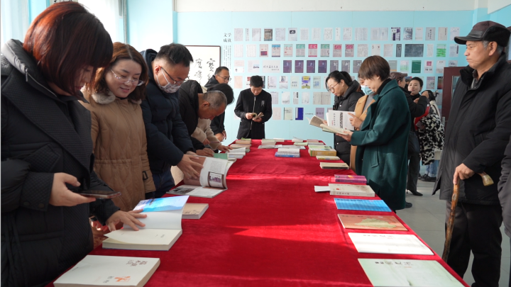 昌图县端木蕻良研究会挂牌成立