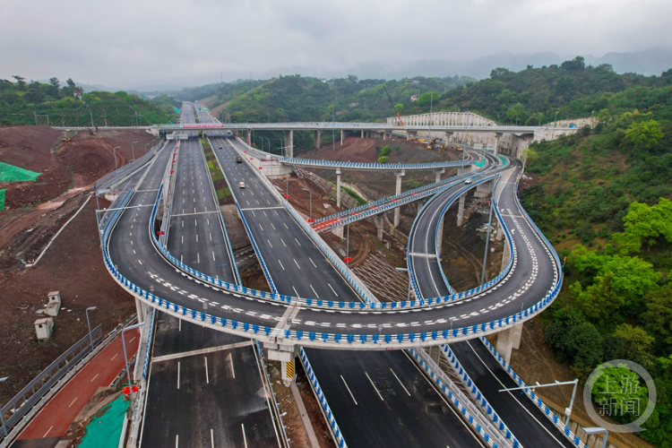 重庆快速路六纵线南延伸段正式通车-腾讯新闻