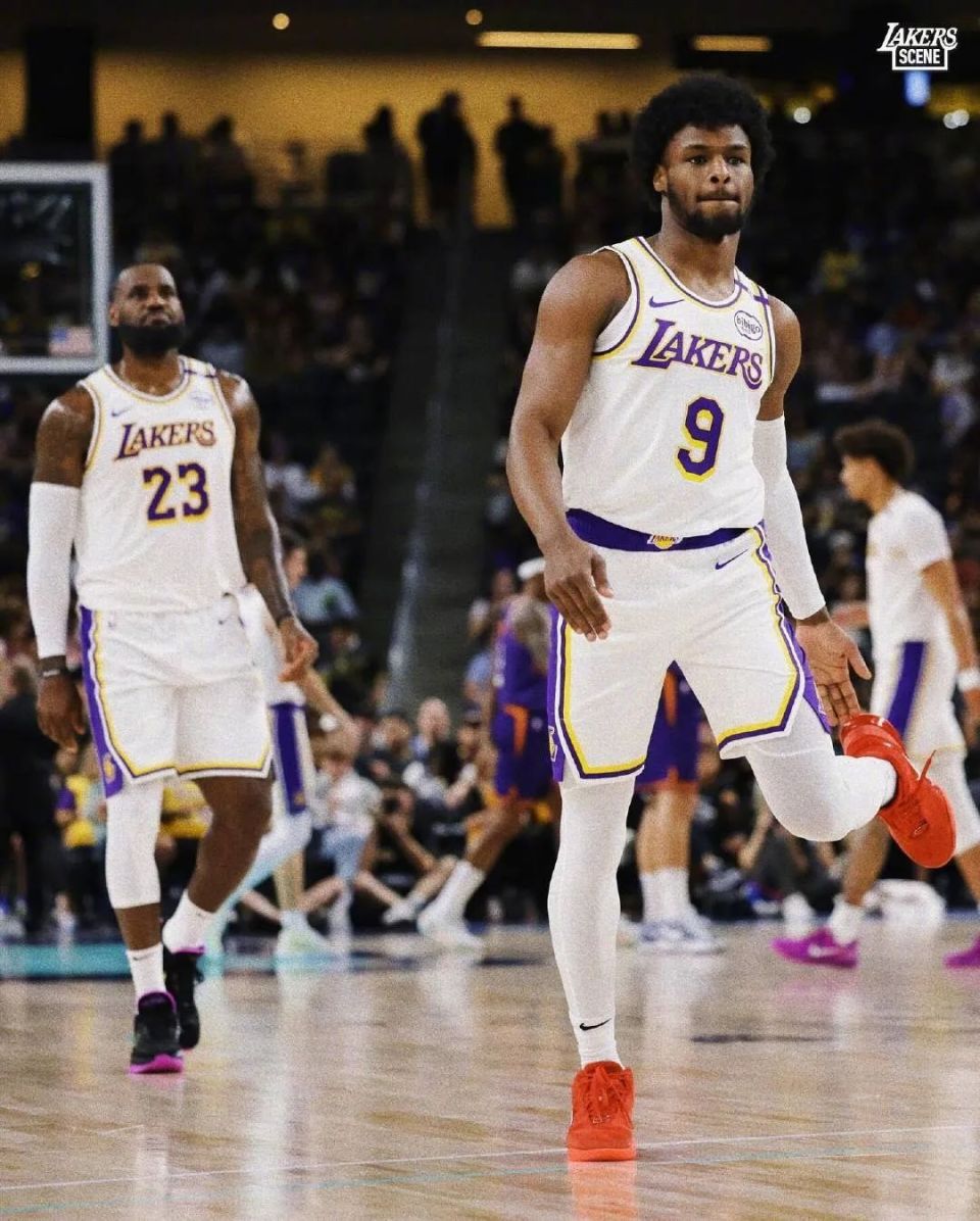 布朗尼3场2分什么水平詹皇父子篮球逐渐尴尬