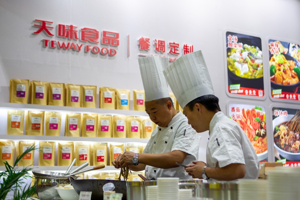 天味食品受中式调料拉动净利增逾两成 积极拓展发力预制菜赛道存挑战_腾讯新闻