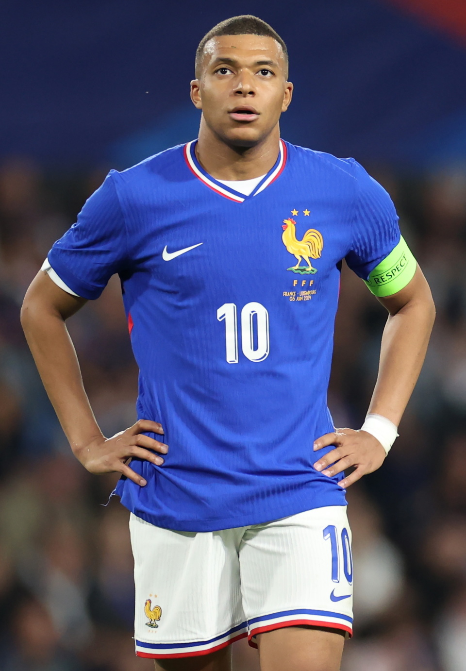 新华社/欧新6月5日,法国队球员姆巴佩在比赛中.