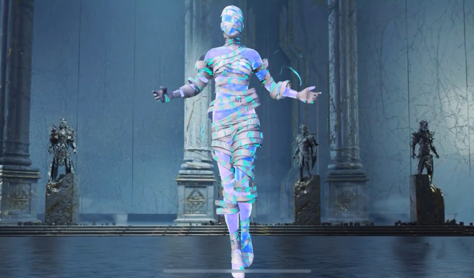 后者甚至达到了金色等级,俗称"金装",就连"绷带"都拥有动态例子特效