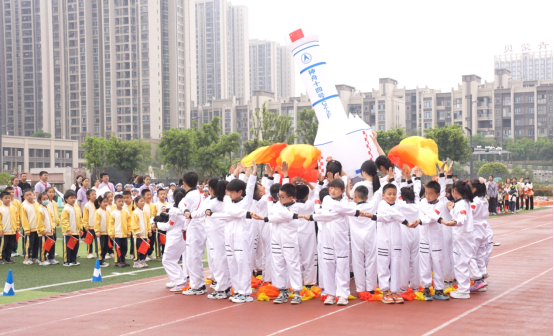 变身科创舞台,这场运动会开幕式现场"科技范儿"十足_腾讯新闻