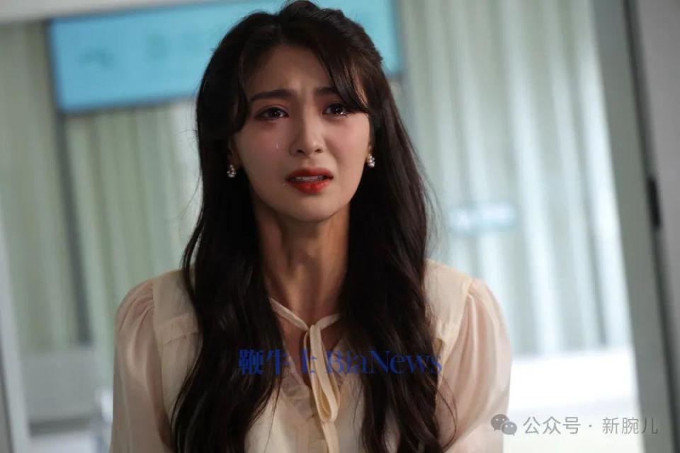 对话短剧虐恋大女主钟熙：成就自己，失去自己_腾讯新闻