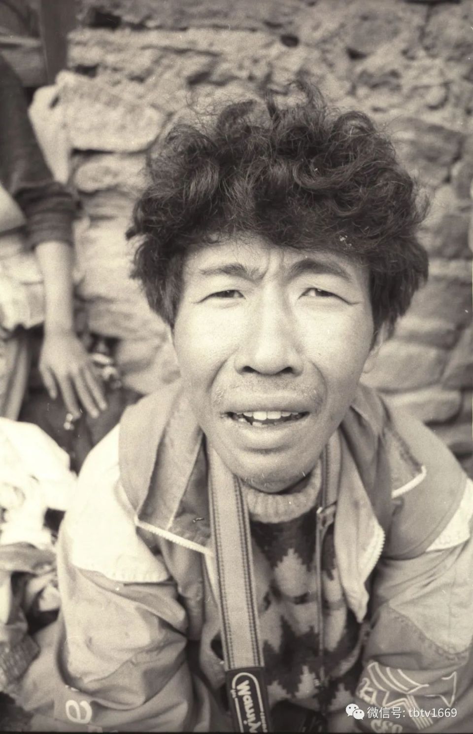 旧黑白照,漂流雅鲁藏布江的一次冲滩,1998西藏