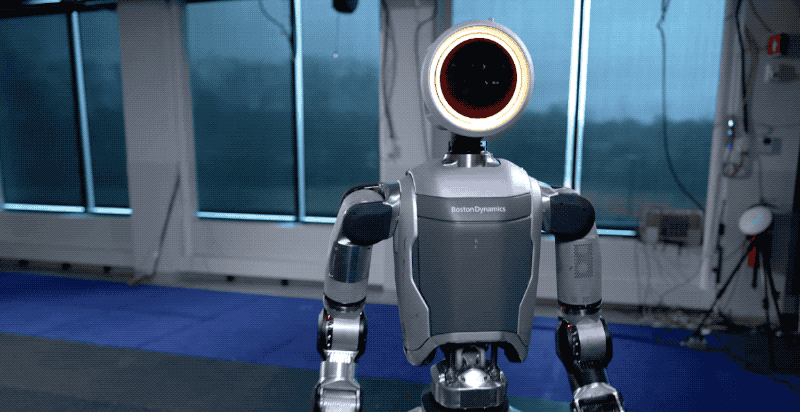 atlas人形机器人刷屏!