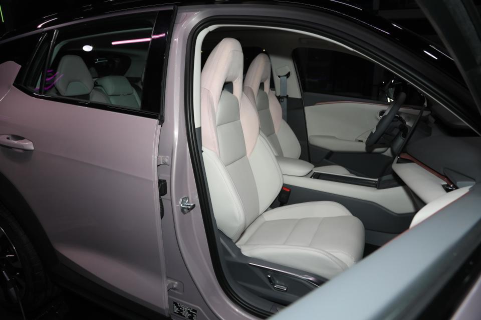 配置提升还有优惠,领克06 em-p 126长续航max版上市