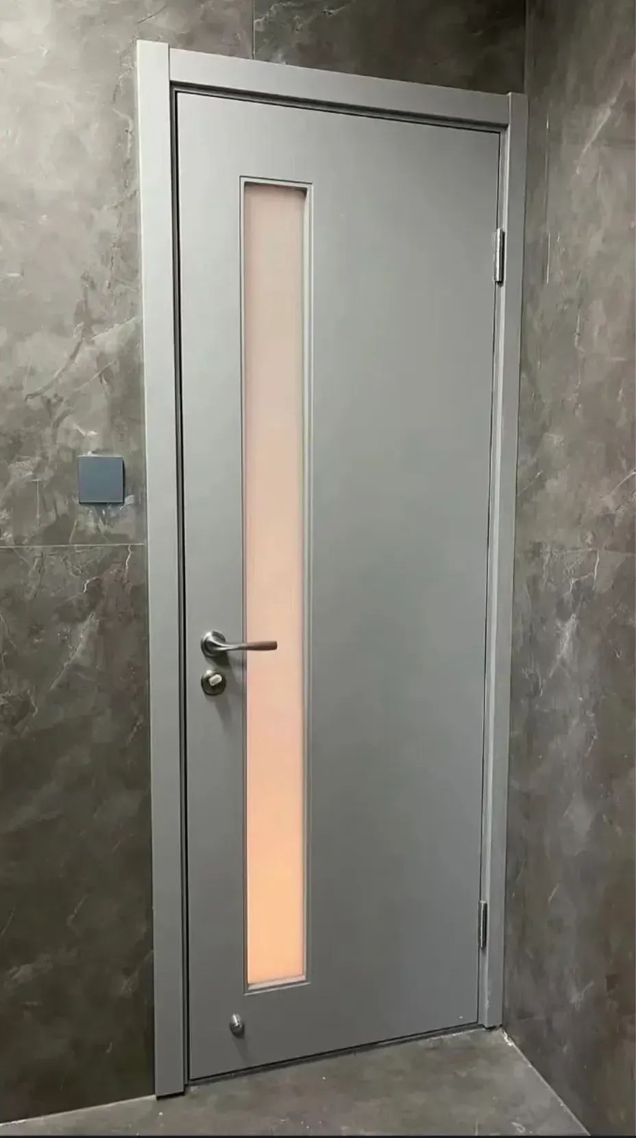 卫生间安装哪种材质的门既不影响使用寿命同时还彰显高级感满满呢?