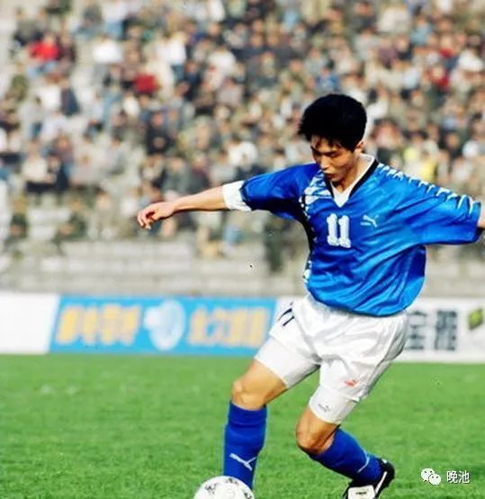 1-韩文海;10-石磊,队长5-徐弘,2-张恩华,4-朱晓东;6-李明,18-柳忠长,8