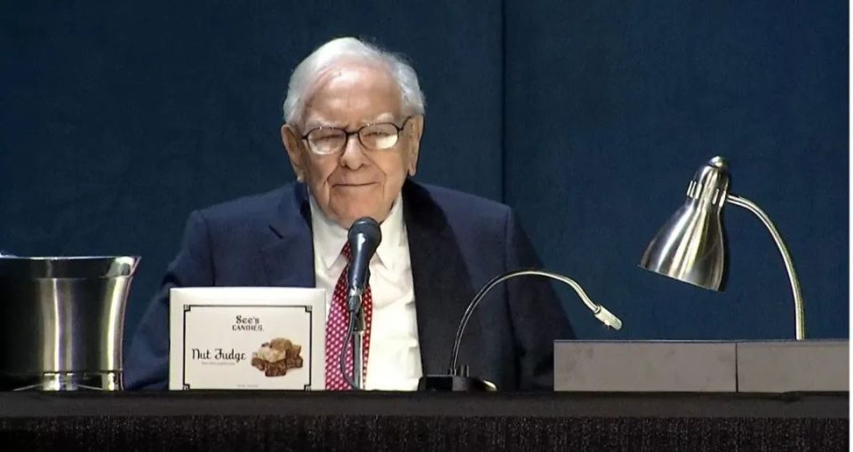 谈ai,减持苹果,投资比亚迪等