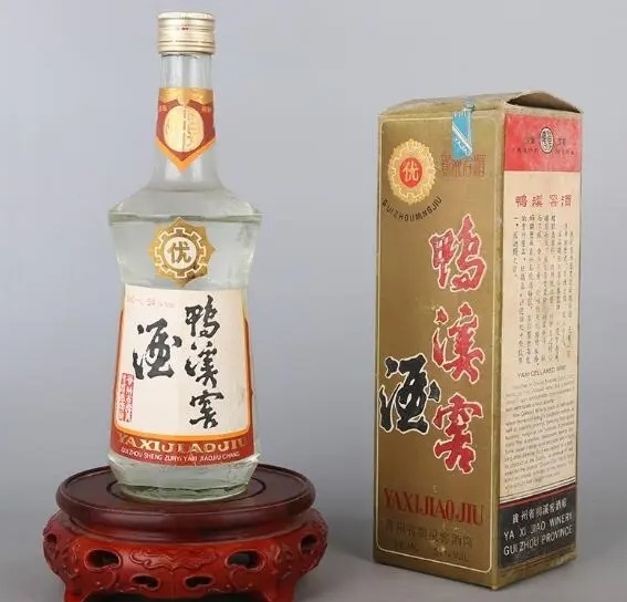 白酒瓶上就能辨别粮食酒?这些100%纯粮酒的编号