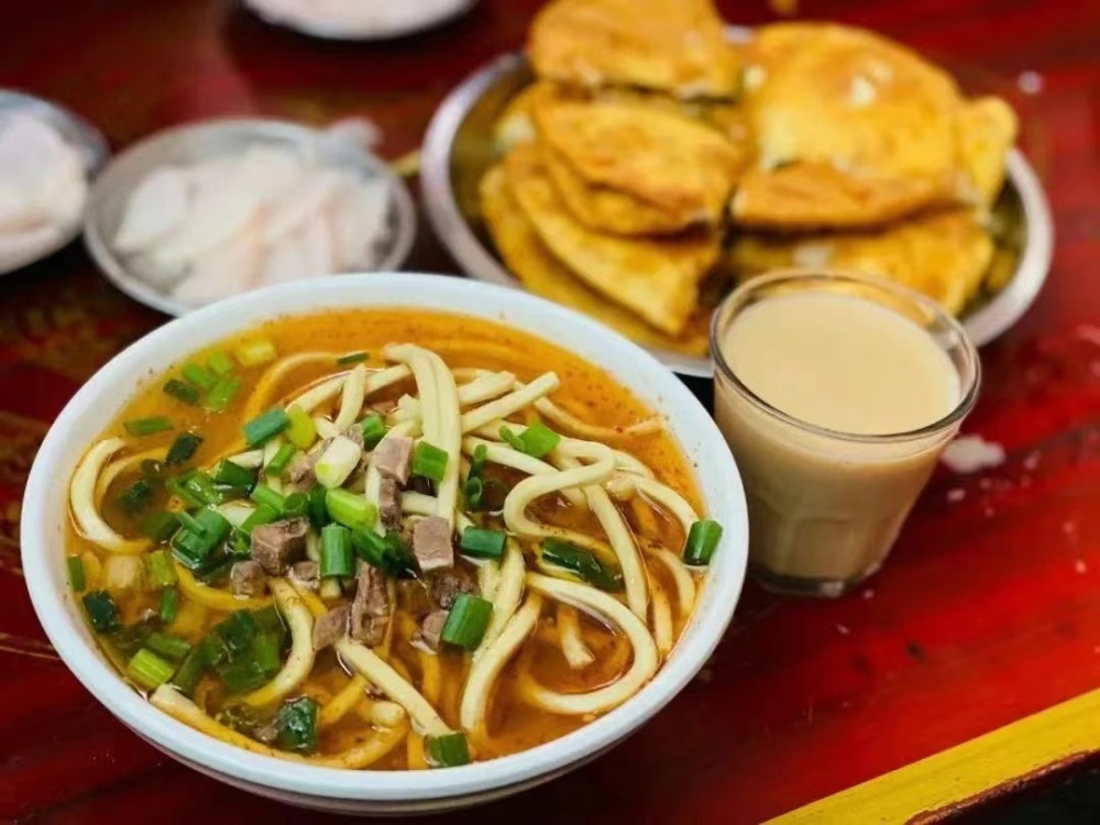 甜茶,藏面,采茶……西藏着力发展"一县一品"特色劳务:打造一个品牌