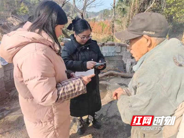 辰溪县船溪乡上好法治课让法走进千家万户