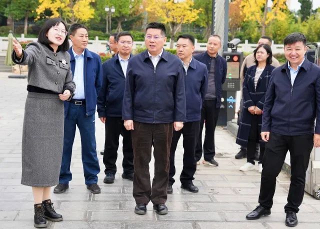 苏永忠在昭通市第一中学和昭阳区第一中学调研时强调 牢记使命 扛实