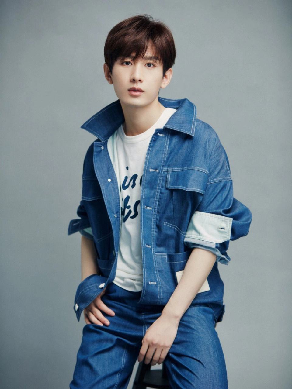 成毅裤子透光 这是我能看的吗