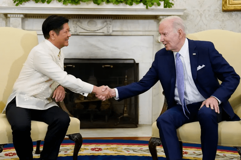 拜登与菲律宾总统小马科斯接见会面，呈现了一个风险信号