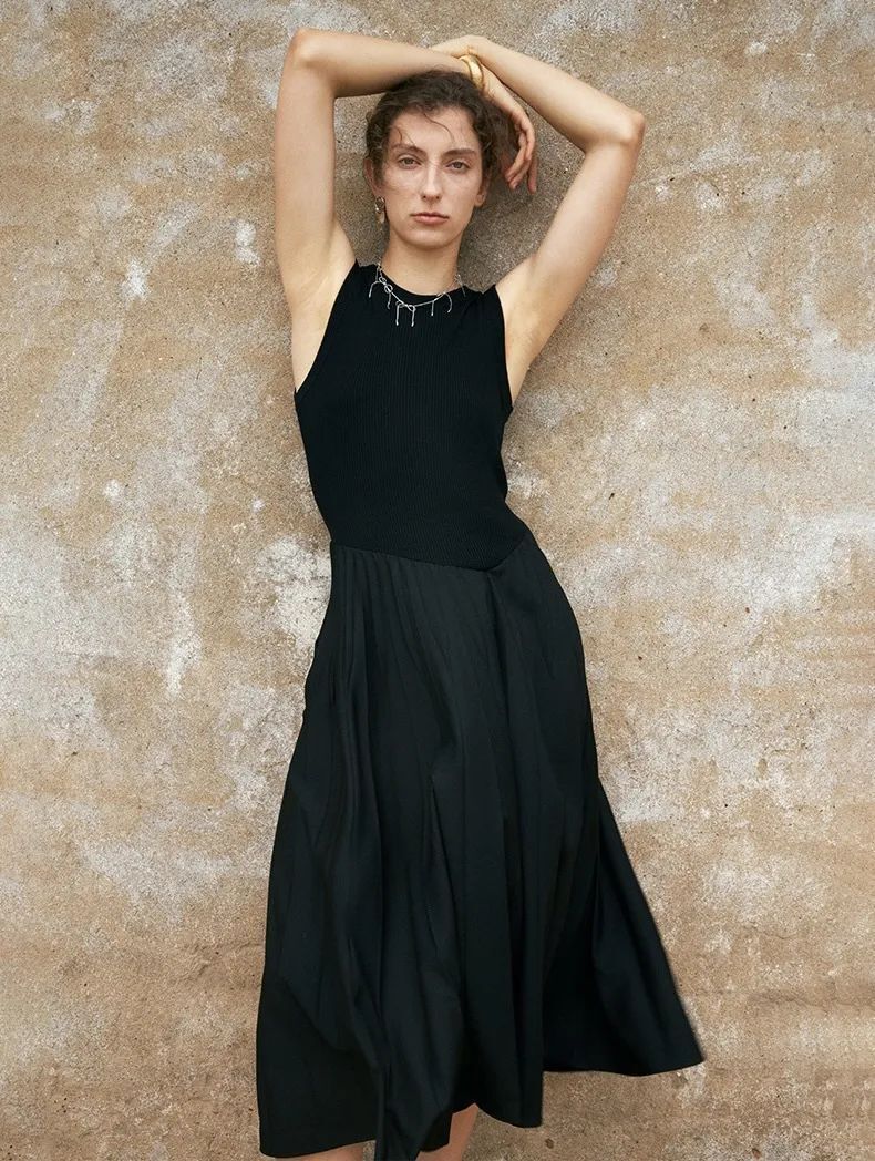 不上班的日子,都在穿什么?