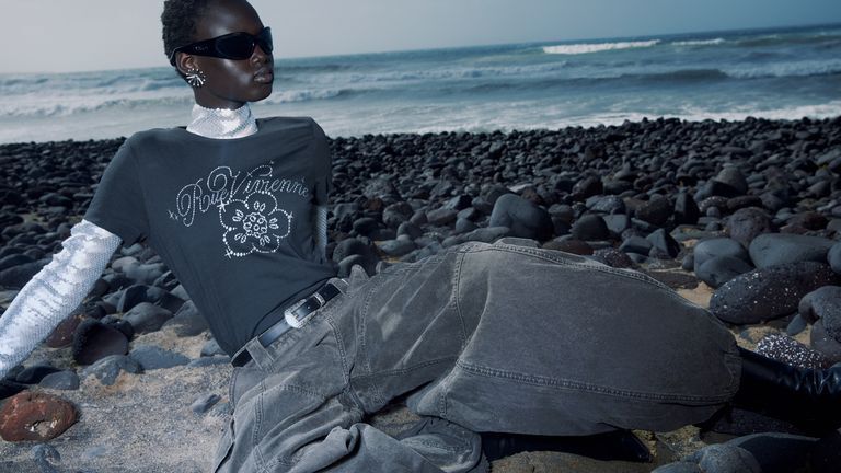 艺术总监nigo盛邀开启kenzo 2024早秋系列之旅