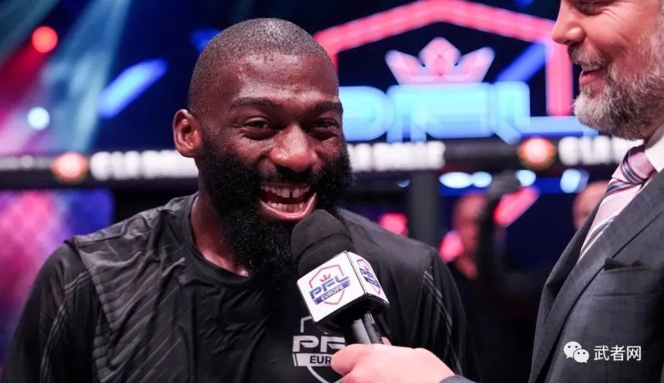 德里克杜姆贝pfl首秀9秒ko对手获胜