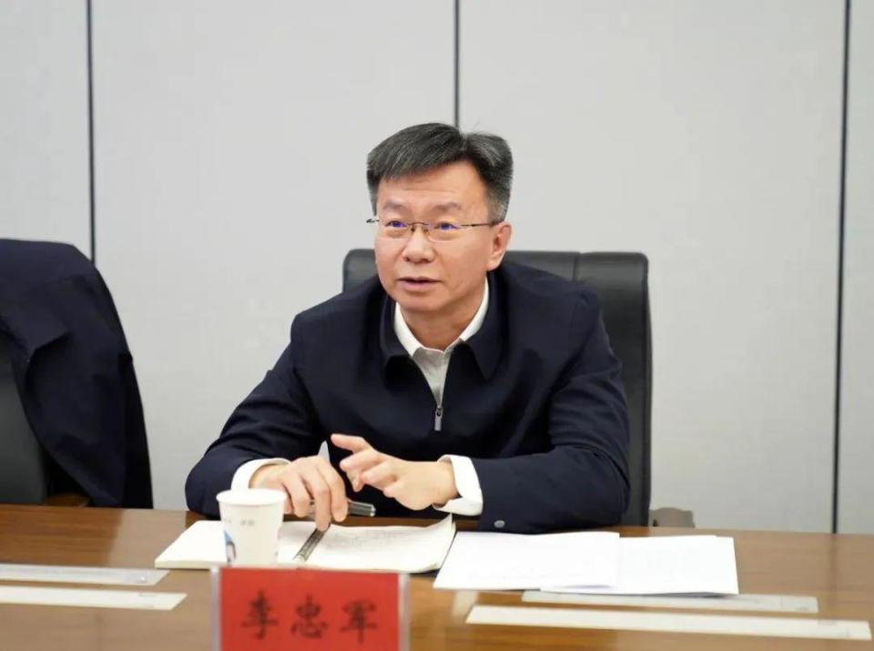 吴伟、李忠军、张国智，获任副省（市）长_腾讯新闻