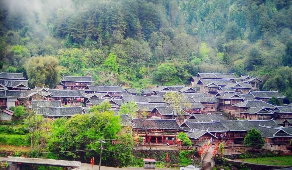 湖南沅陵明溪口镇风光旖旎美如画