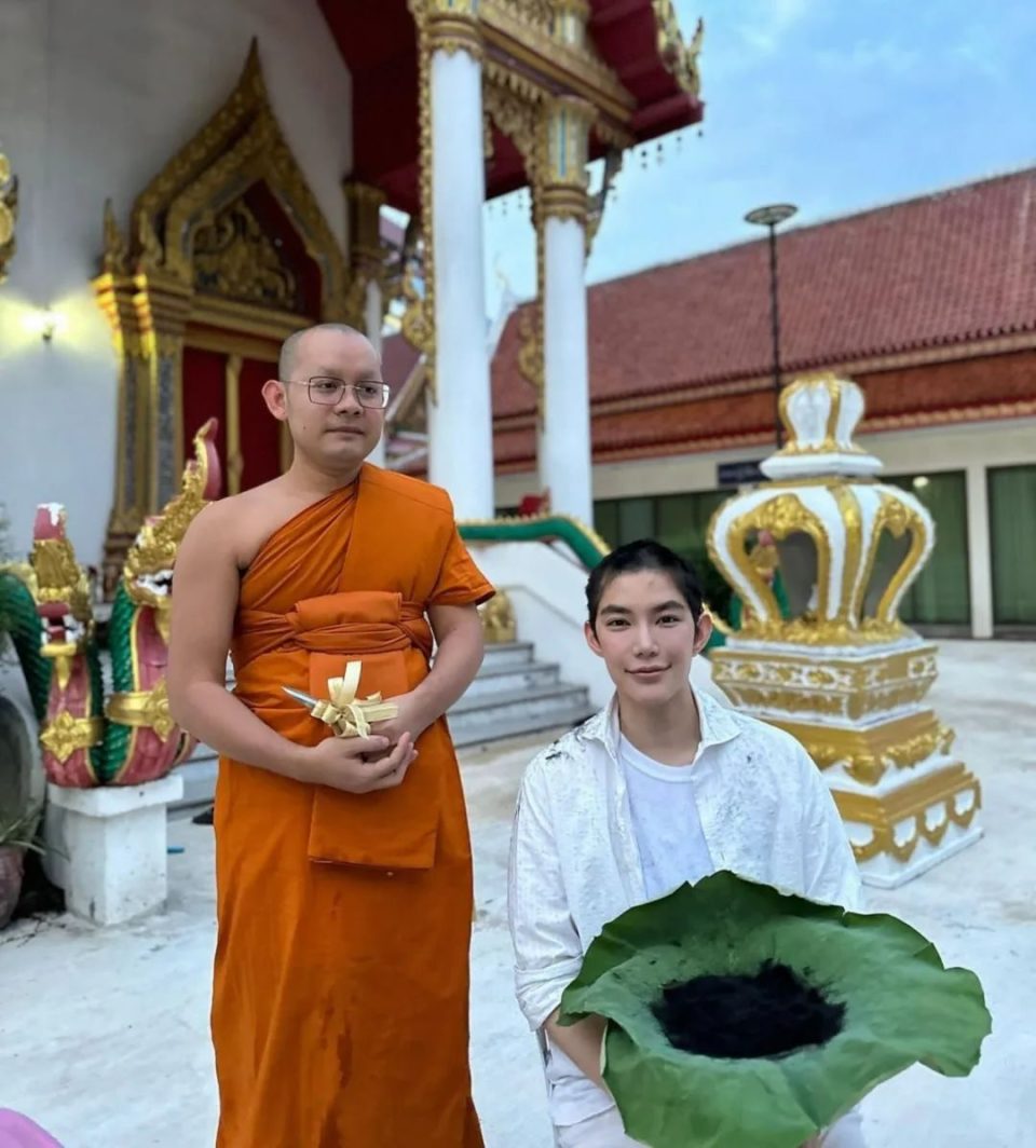 编辑还记得tina李缇娜吗?她出家了?