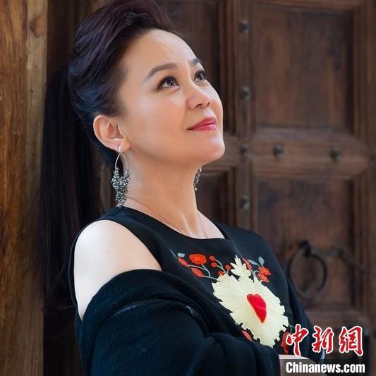 专访歌唱家吴静女儿情在我心中至高无上