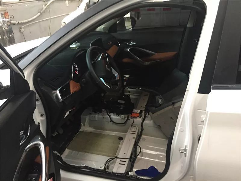 夏天到了,泡水车多了,二手车该如何避坑?