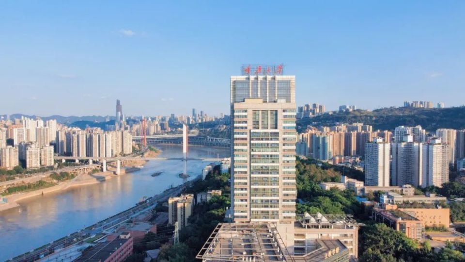 (鸟瞰重庆大学)05.理由二,稀缺性!山万里综合容积率仅为1.