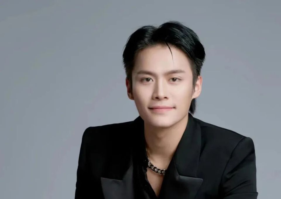 疯狂小杨哥,有了新生意