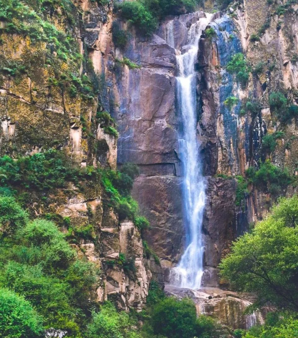 云览黄南 | 青春瀑布:从雪山走来向大海奔去