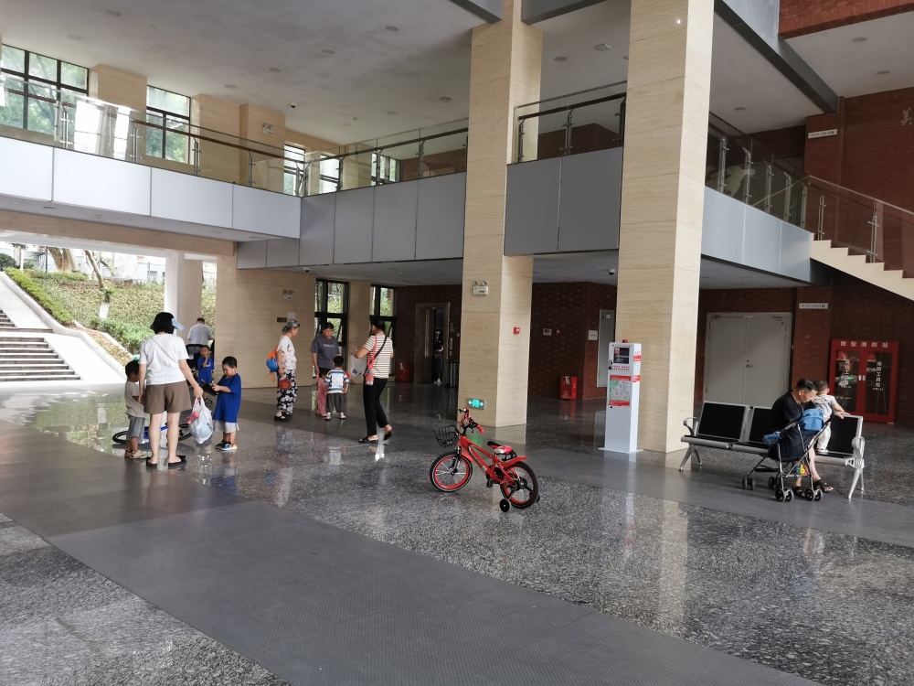 一个不需要身份证预约，也没围墙和校门的985高校样本：湖南大学插图2