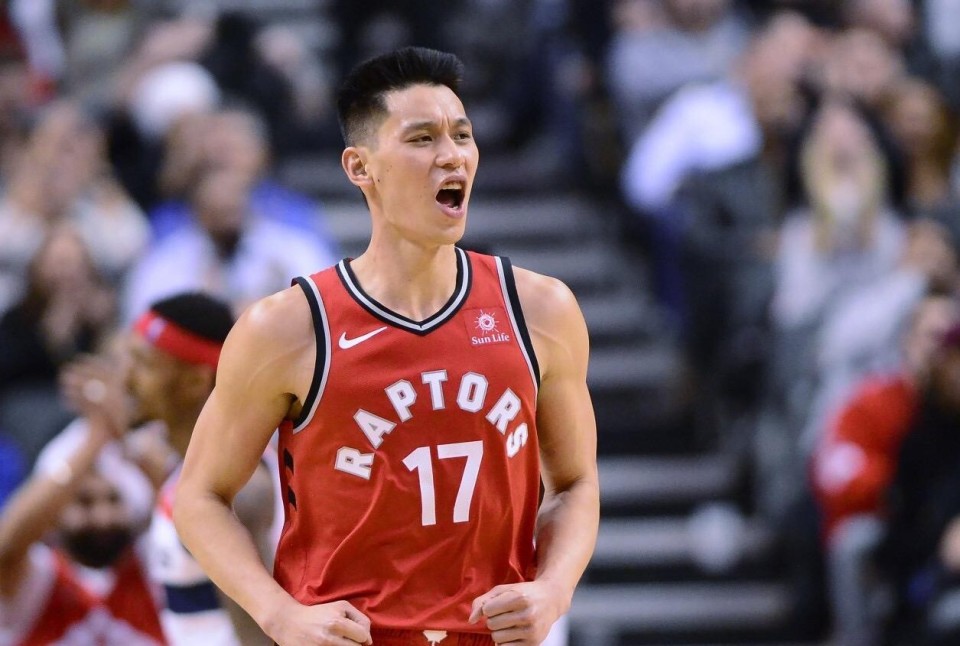 单场10记三分曾经和林书豪争位置如今他已经是全明星控卫了