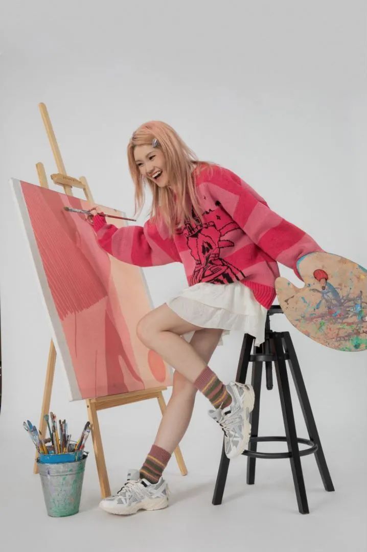 医用充气靴怎么穿巴黎世家推出 2024 足球系列新品_https://www.jmylbn.com_新闻资讯_第8张