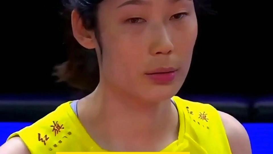 国际排联祝福金软景生日36岁的她是排坛常青树朱婷以她为榜样