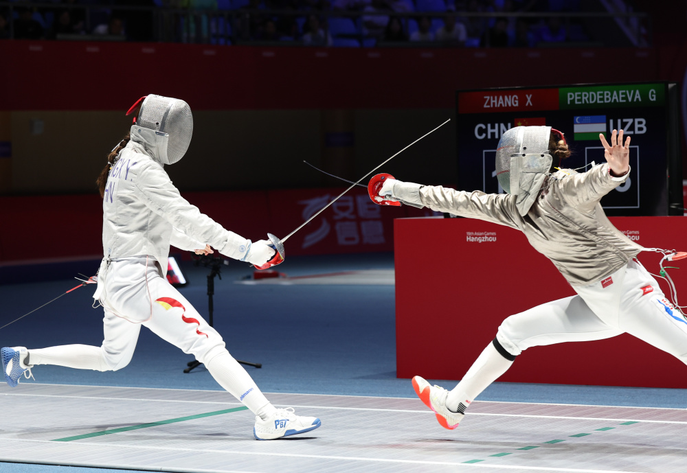 击剑——中国队获女子团体佩剑铜牌_腾讯新闻