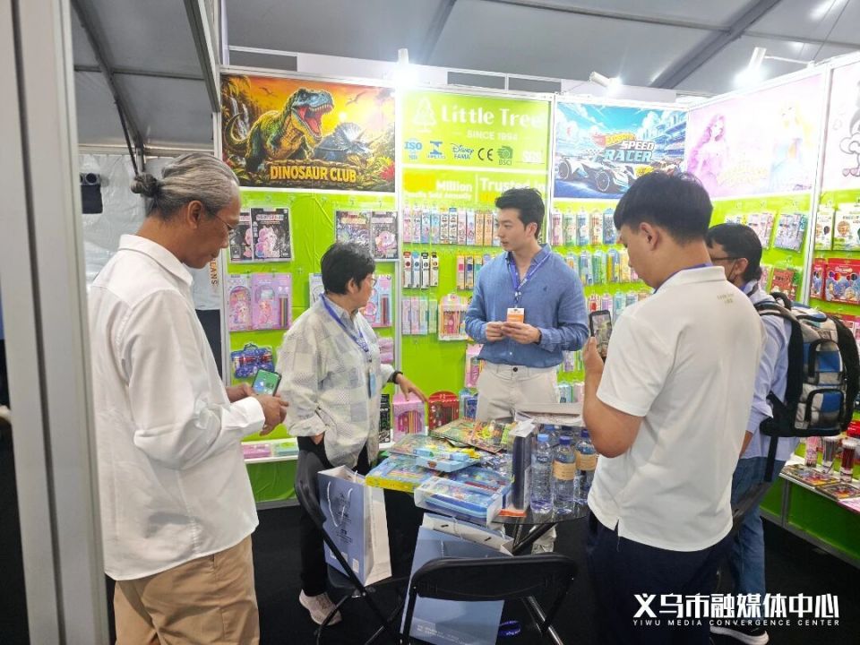 义乌→印尼！多家企业海外“抱团”亮相！_腾讯新闻