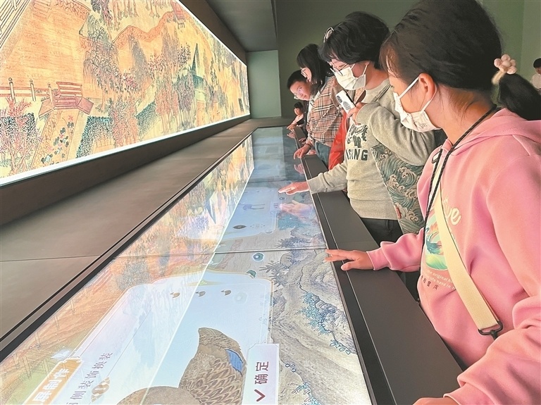 记者查询广东省博物馆预约系统了解到,4月5日~7日,该馆均显示无票