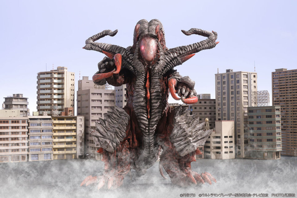 布莱泽奥特曼:最终boss瓦拉隆第二形态三视图 最终战表现变差