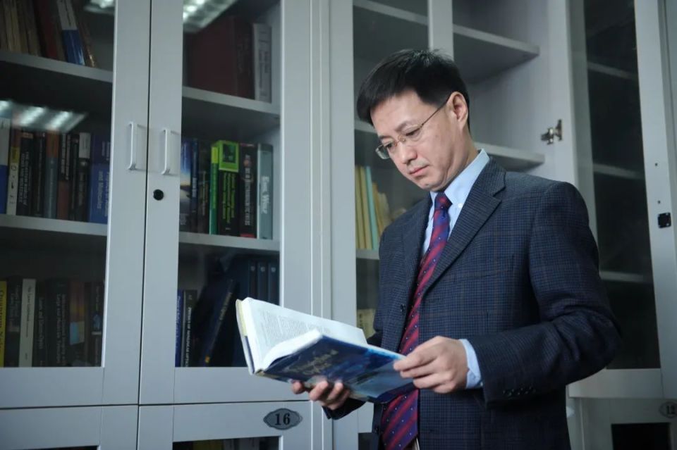 他们是北大老师！_腾讯新闻
