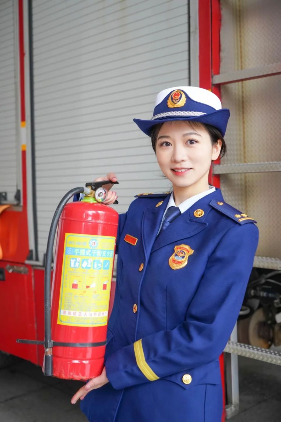 "逐梦新时代·巾帼绽芳华"——长沙消防救援队伍"优秀女职工"风采展播