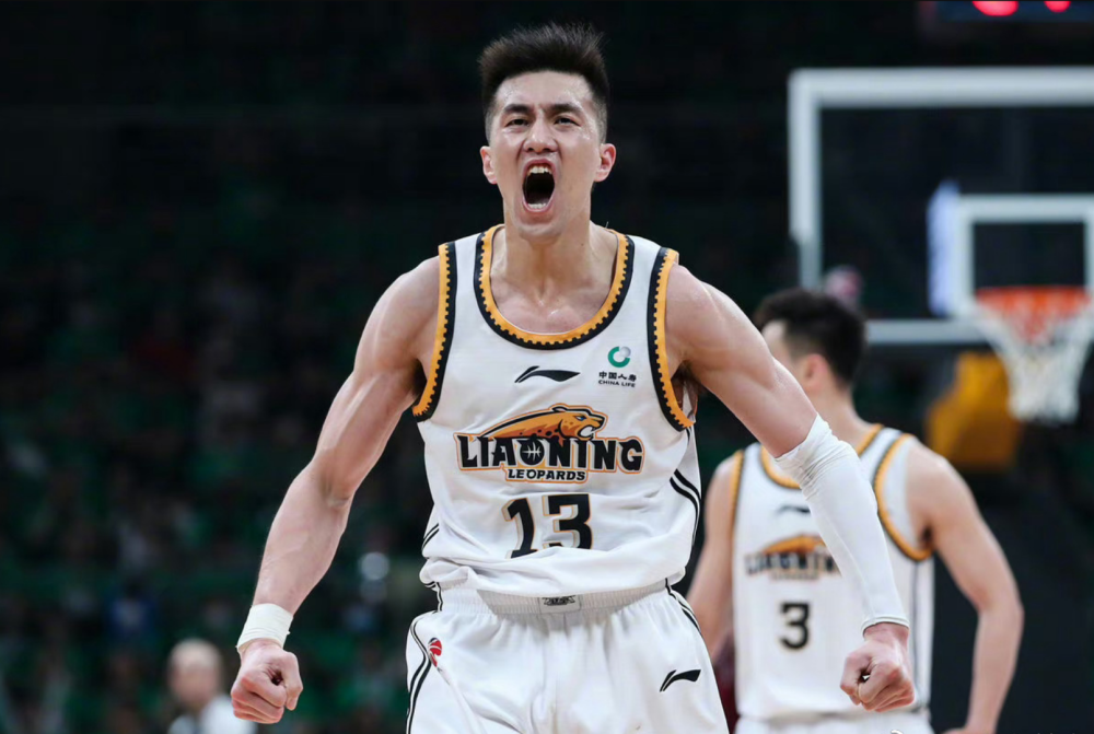 郭艾伦:2018年和2023年夺冠时间不同 我比现在小了5岁_腾讯新闻