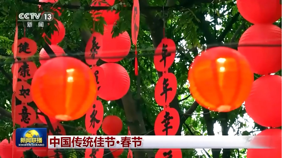 末未成年女二突然涉案引发全网关注，警方紧急介入调查细节曝光，网友纷纷呼吁保护隐私，媒体持续追踪报道最新进展。