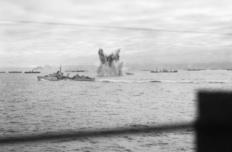 苏联"eon-18"行动:千里支援队友,到站不打,就是苟? | 循迹晓讲