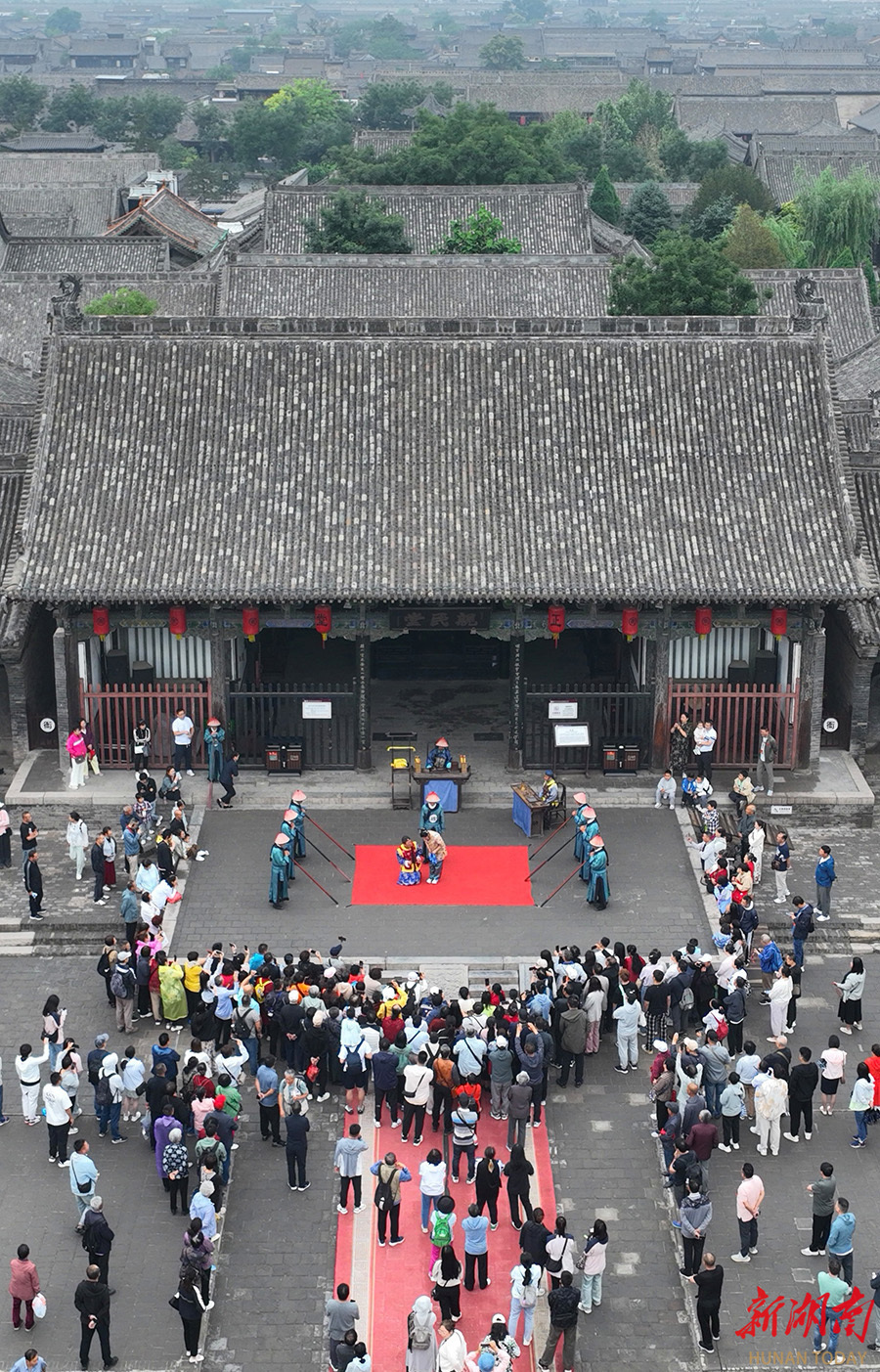 古县衙升堂再现_腾讯新闻
