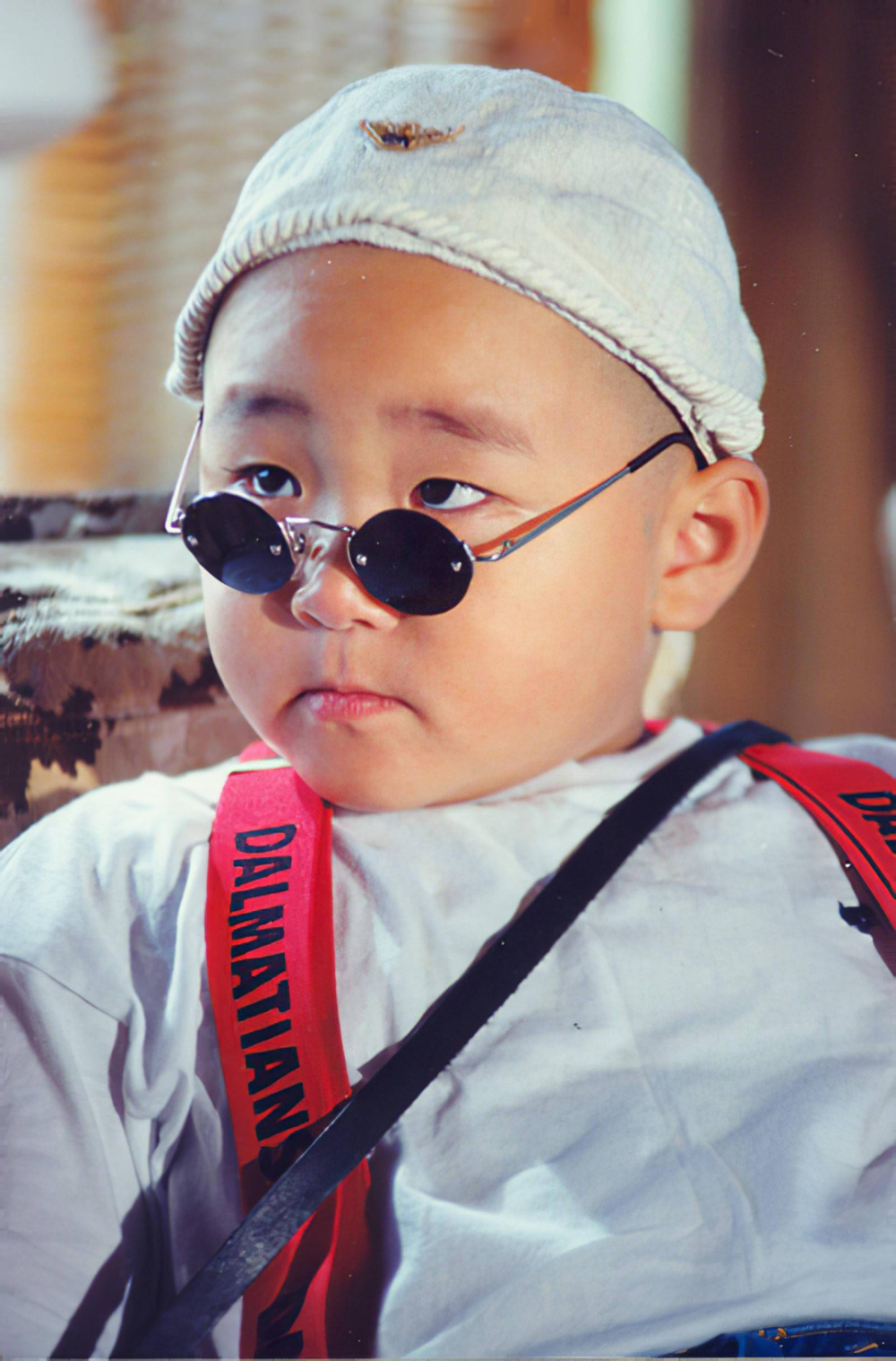 30年的友谊令人羡慕:"活宝小和尚"郝劭文结婚,释小龙做伴郎_腾讯新闻