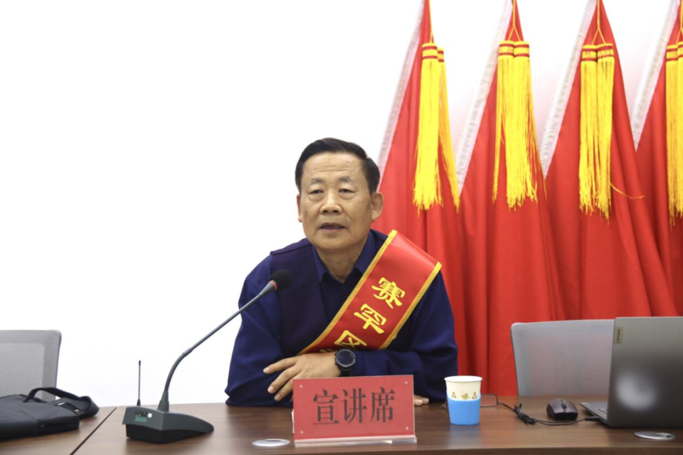 赛罕区退役军人事务局局长苏国辉表示:"希望宣讲团成员们能够深入学习