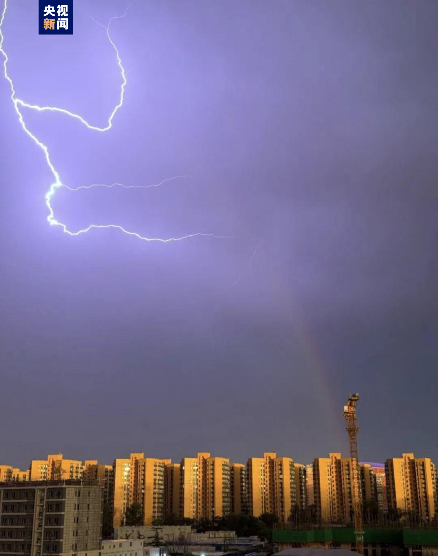 昨天北京夜空的闪电你拍到了吗?