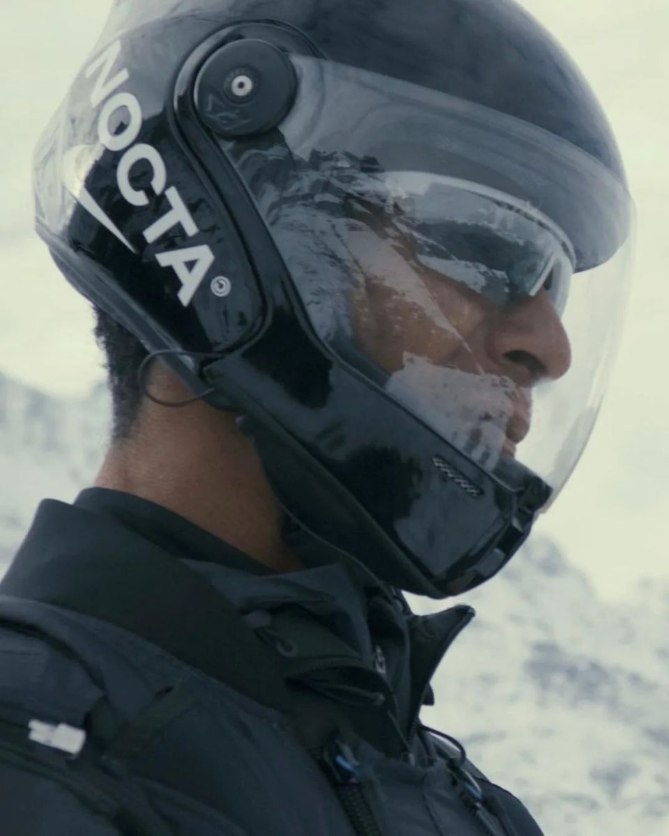 drake x nike 新鞋直播堪比「红牛」!_腾讯新闻