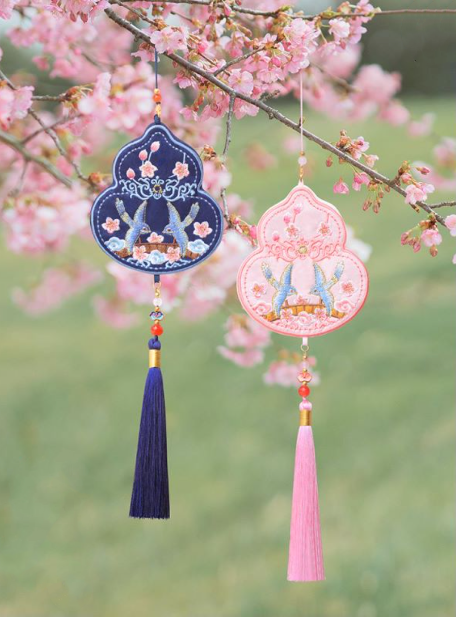 身体和灵魂都仿佛变得轻盈起来,这个时候人就应该待在没有天花板的